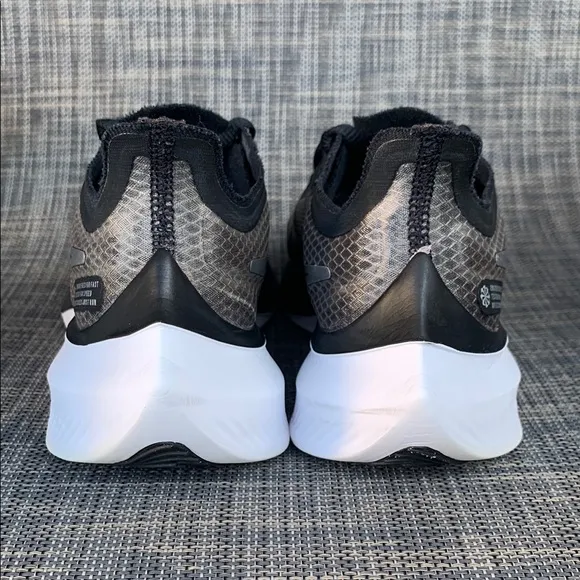Nike Zoom Gravity 'Black Wolf' Running Shoes BQ3203-002 Women’s size 6