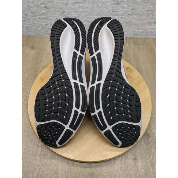 Nike Zoom Pegasus 37 Running Shoes Lightweight Cushioned Black White Mens 10