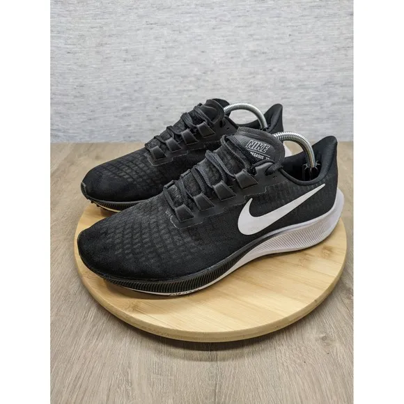 Nike Zoom Pegasus 37 Running Shoes Lightweight Cushioned Black White Mens 10
