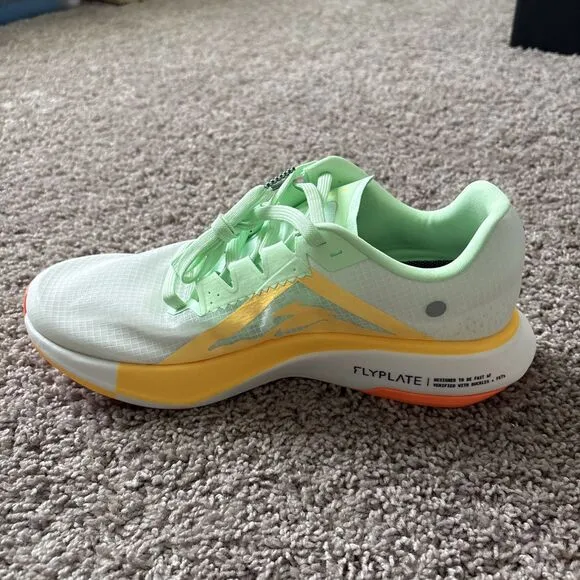 Nike ZoomX Ultrafly Trail Men's Size 10 White Green Orange Shoes DX1978-102 New