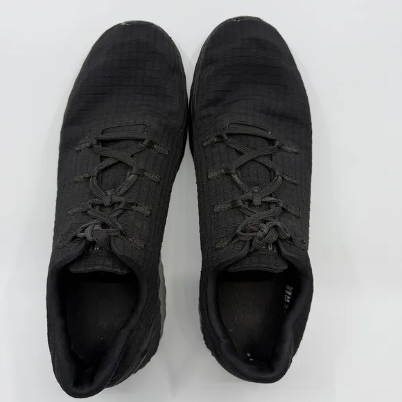 Nobull Ripstop Runner Running Shoes Mens 9.5 9 1/2 Black Gray Grey Trainers Low