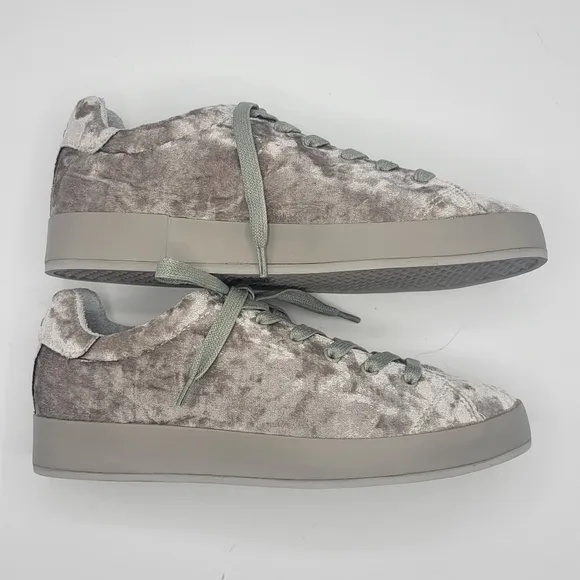 NWB Rag and Bone dove velvet shoes size 9