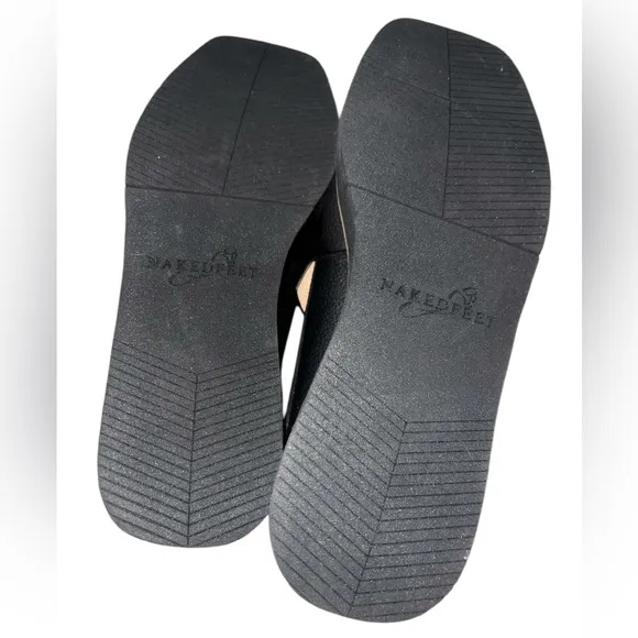 {NWOB Naked Feet Elect Loafers in Black Leather Gold Chain Detail 8}