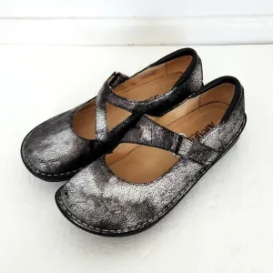 NWOT Alegria Jil-752 Metallic Silver Mary Jane Shoes, Size 39 (US 9)