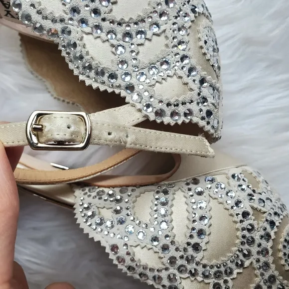 NWOT Badgley Mischka Roxy Heeled Sandal, Size 5.5