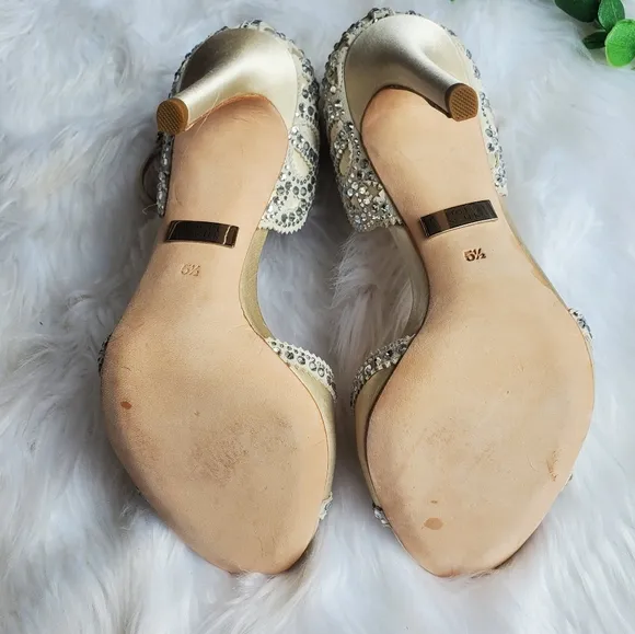 NWOT Badgley Mischka Roxy Heeled Sandal, Size 5.5