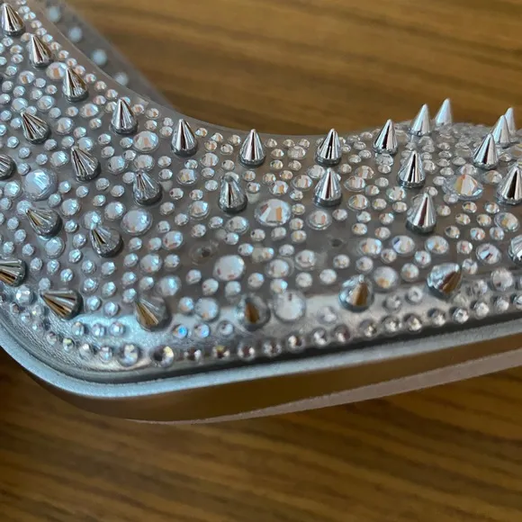 NWOT Steve Madden Spike stiletto pumps