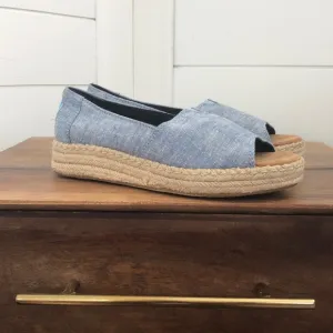 NWOT Toms Open Toe Alpargata Chambray Espadrille.