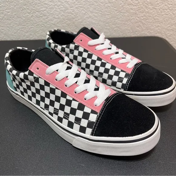 💥NWOT💥 Unisex Superrradical Signed Tyler Grosso Checkered Men's Shoes  Size8