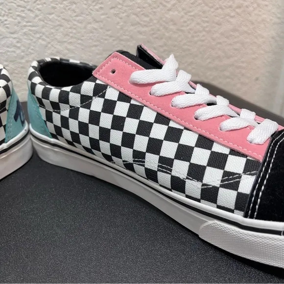 💥NWOT💥 Unisex Superrradical Signed Tyler Grosso Checkered Men's Shoes  Size8