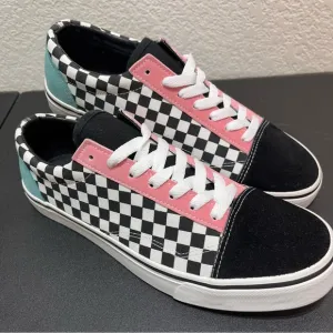 💥NWOT💥 Unisex Superrradical Signed Tyler Grosso Checkered Men's Shoes  Size8