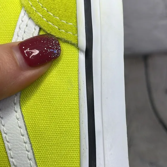 NWOT Vans Old Skool V Color Theory Shoes - Evening Primrose - Toddler Size 9