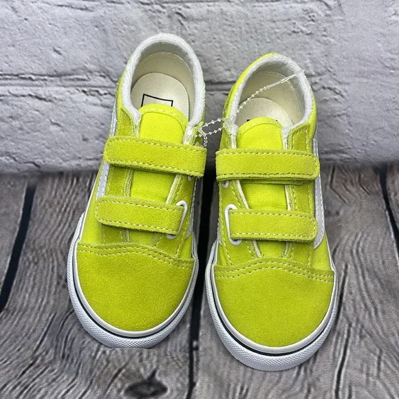 NWOT Vans Old Skool V Color Theory Shoes - Evening Primrose - Toddler Size 9