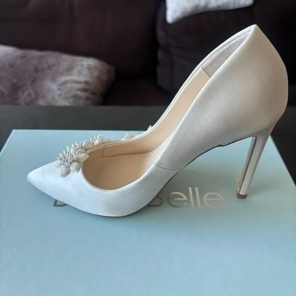 NWT Bella Belle Wedding Shoes Jasmine 3D Floral Pearl (US5, 4-inch heel)