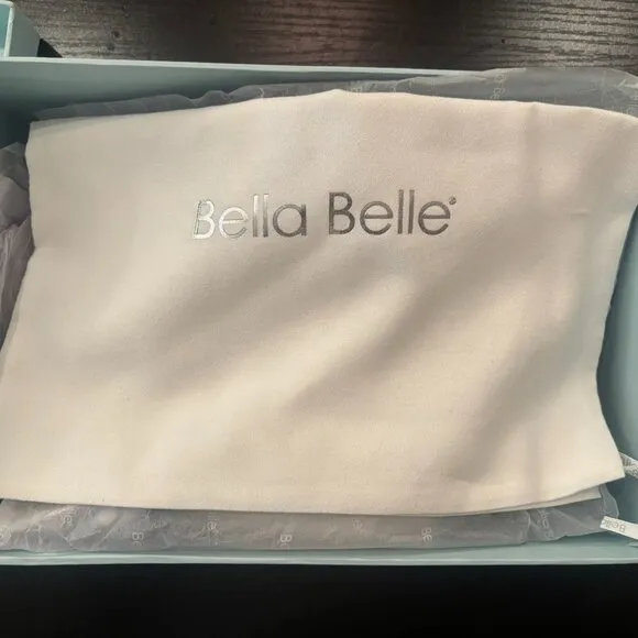 NWT Bella Belle Wedding Shoes Jasmine 3D Floral Pearl (US5, 4-inch heel)