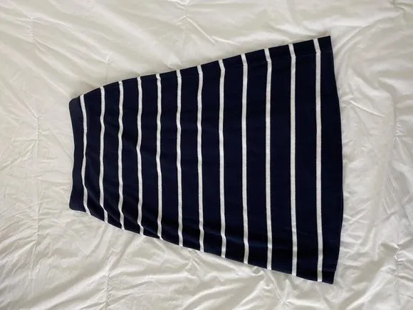 NWT Club Monaco Stripe Terry A-Line Skirt Navy/White Size Small MSRP $129.50