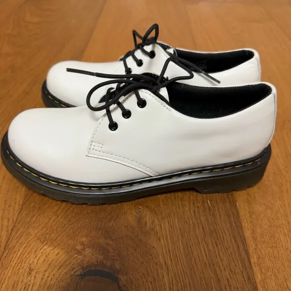 NWT Dr Martens 1461 White Leather Lace Up Shoes Ladies Size 5 Men’s 4 UK 3 EU 36