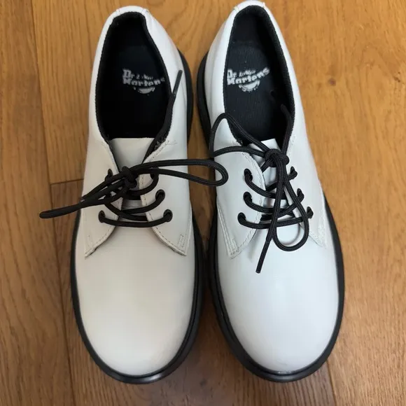 NWT Dr Martens 1461 White Leather Lace Up Shoes Ladies Size 5 Men’s 4 UK 3 EU 36