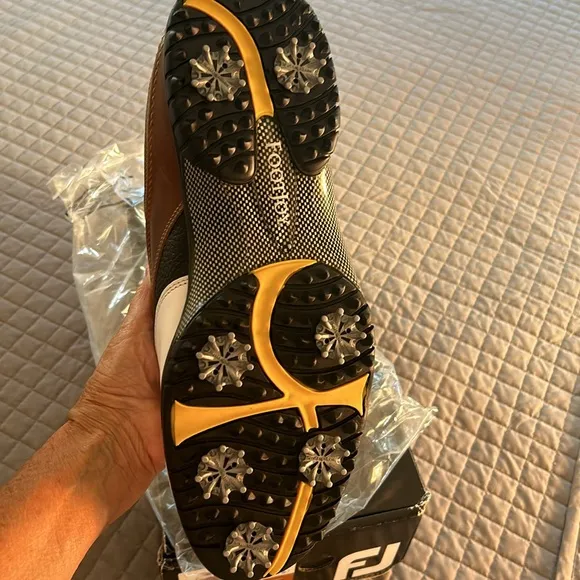 NWT - ⛳️ FootJoy Golf Shoes