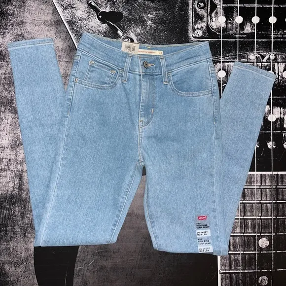 NWT LEVI’S 720 Jeans