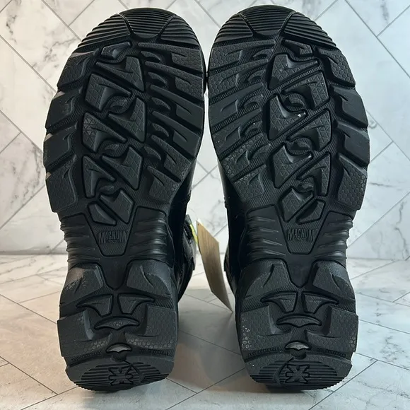 NWT Men’s Magnum 8 Inch WP Stealth Force Boot with Side Zipper Size 7M