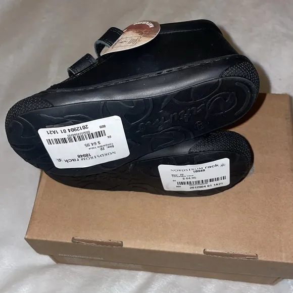 NWT NATURINO COCOON VL Leather first step shoes in Black