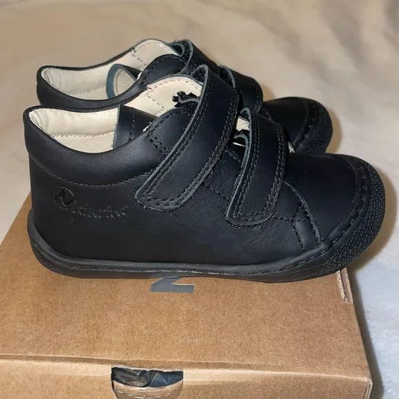 NWT NATURINO COCOON VL Leather first step shoes in Black