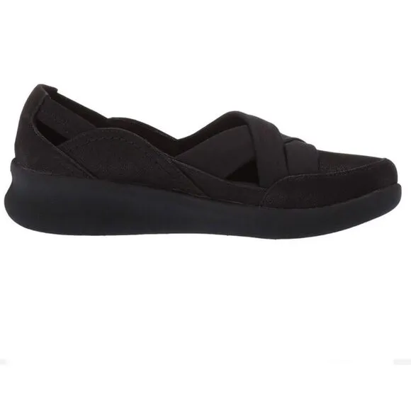 NWT New in Box Gorgeous Size 6.5 Black Cloudsteppers SILLIAN 2.0STAR Shoe Flats