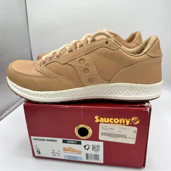 NWT Saucony Originals Freedom Runner Deluxe Tan ALL Leather Mens Brown Sneakers