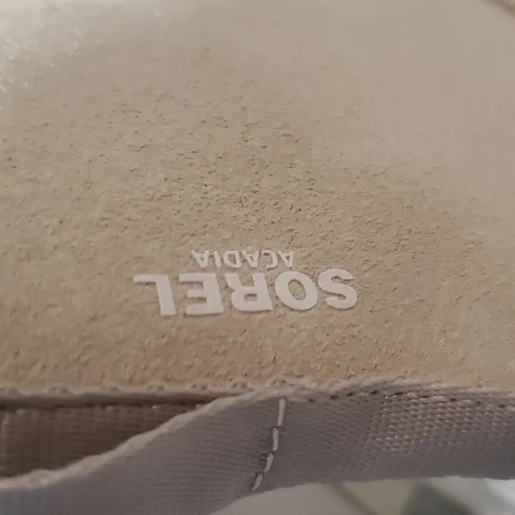 NWT SOREL WATERPROOF SHOES