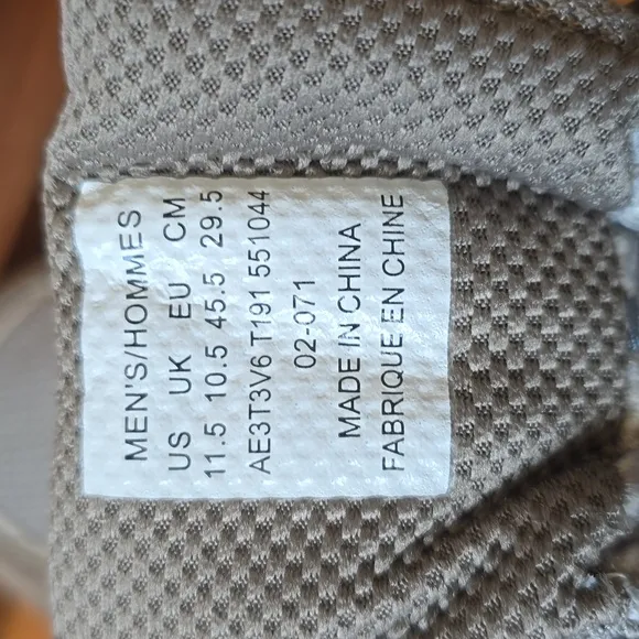 NWT. The North Face Pinyon XCR Mid, Gore-tex, Size 11.5