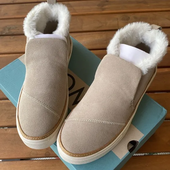 NWT TOMS Shoes Paxton Cobblestone Suede &amp; Faux Fur  Booties |Size 7