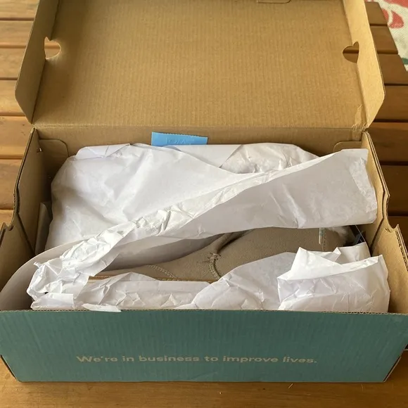 NWT TOMS Shoes Paxton Cobblestone Suede &amp; Faux Fur  Booties |Size 7