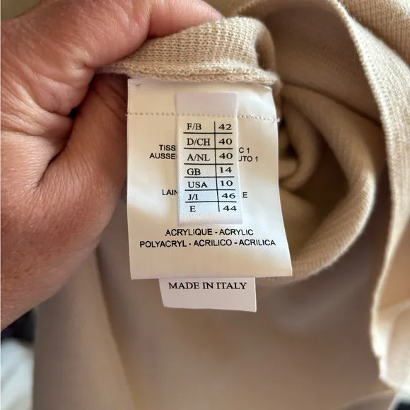 NWT WEILL cream colored long sleeve tunic sweater sz 10