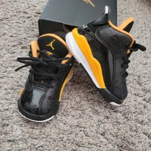 OFFERS✅️Toddler jordan dub zero td sneaker shoes 4c