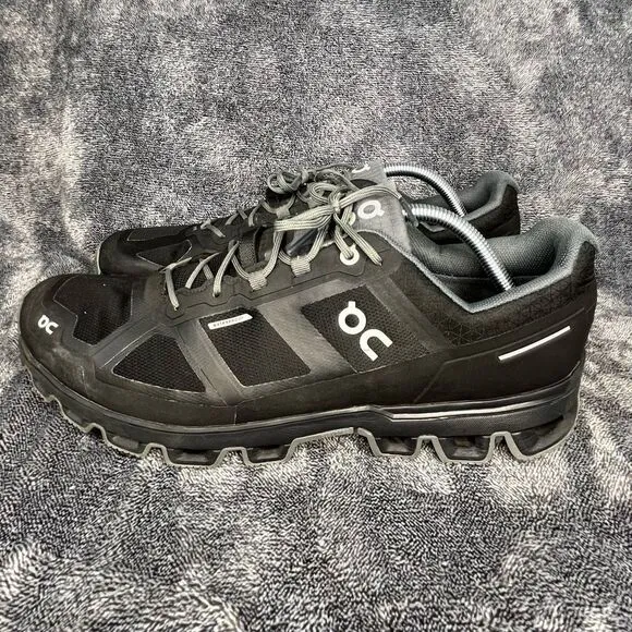 On Cloudventure Waterproof Men size 12