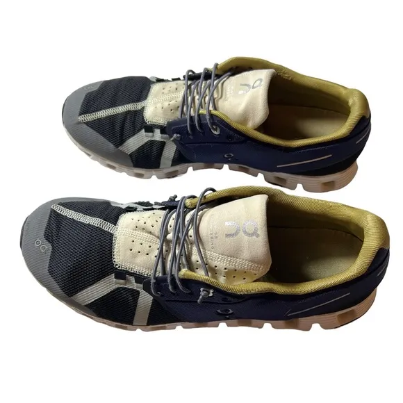 On Men's Cloud 70 | 30 Running  shoes