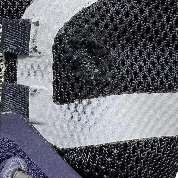 On Men's Cloud 70 | 30 Running  shoes