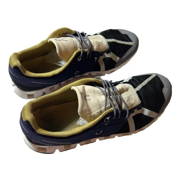 On Men's Cloud 70 | 30 Running  shoes