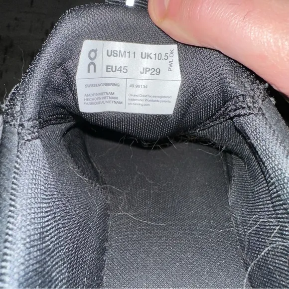 On Running Men’s Cloudaway All Black Shoes