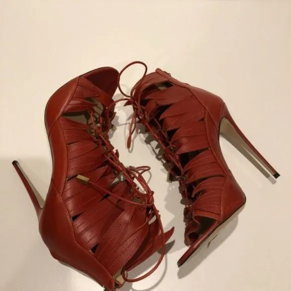 Paul Andrew Lace Up Red Leather Sandals Size 39EU NEW