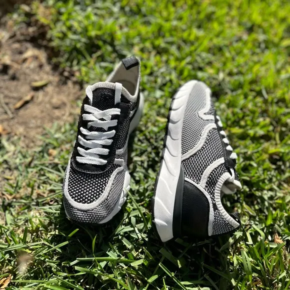 PAUL GREEN Maddox SNEAKERS black and white size US 6.5 women
