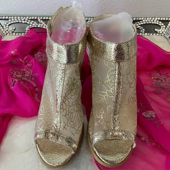 Peep Toe Metallic Glass Heel Bootie Sandals Glam Avant Garde Evening Gold 9M