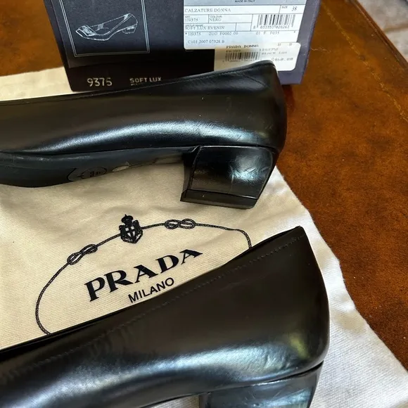 Prada Women's Black Leather Shoes size EURO 38
