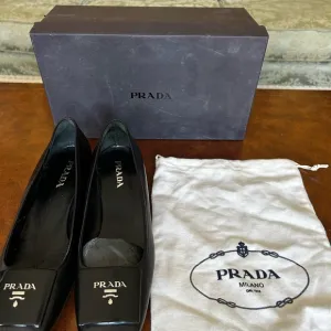 Prada Women's Black Leather Shoes size EURO 38