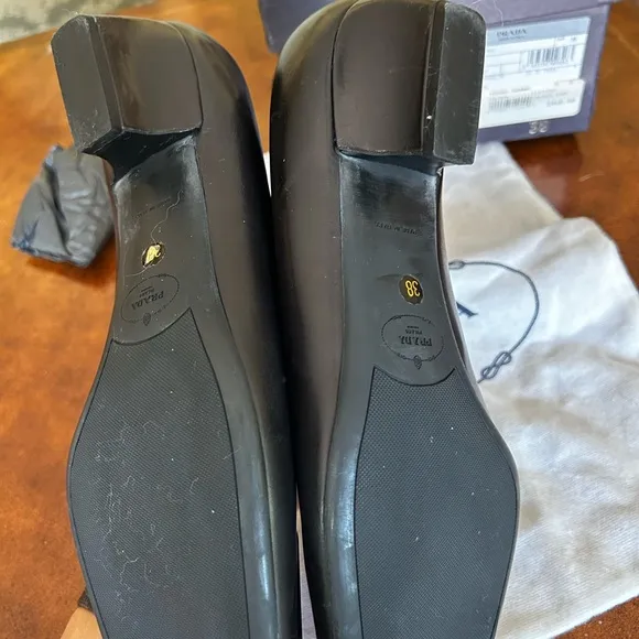 Prada Women's Black Leather Shoes size EURO 38