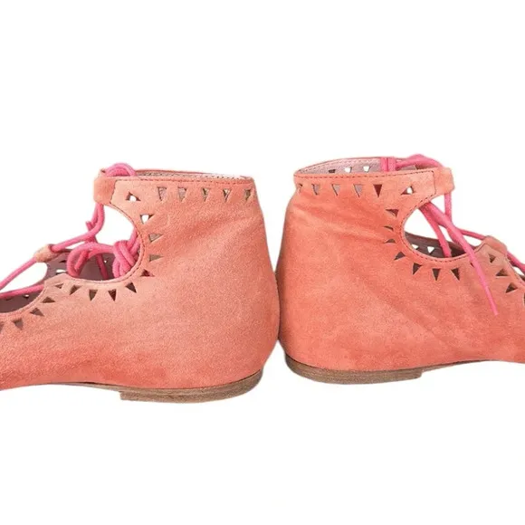 PRETTY BALLERINAS Suede Leather Flats Pointy Toe Pink Lace Up Girly, Size 7-7.5