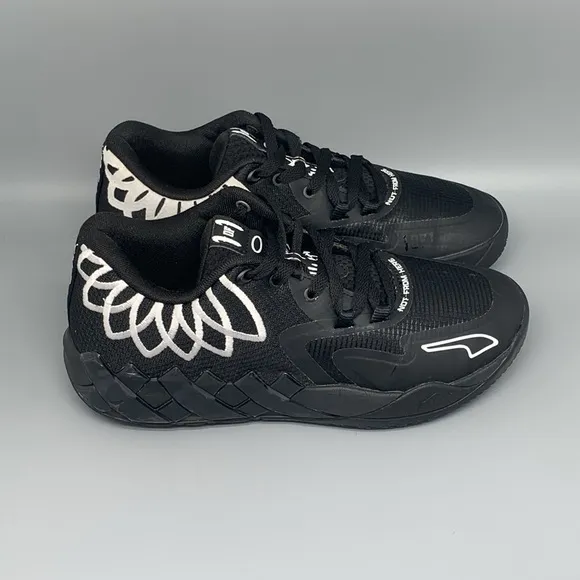 Puma LaMelo Ball MB.01 Black Basketball Shoes 377368-12 Youth Sz 6.5