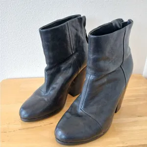 Rag &amp; Bone Newbury Classic Black Leather Ankle Boots Size 36.5