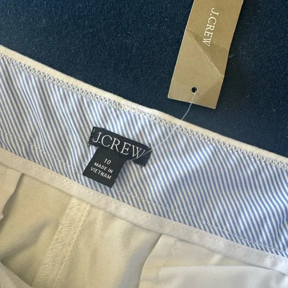 Re-imagined by J.CREW white chinos w/ strectch🤍cute comfy classics-zoom in 4more